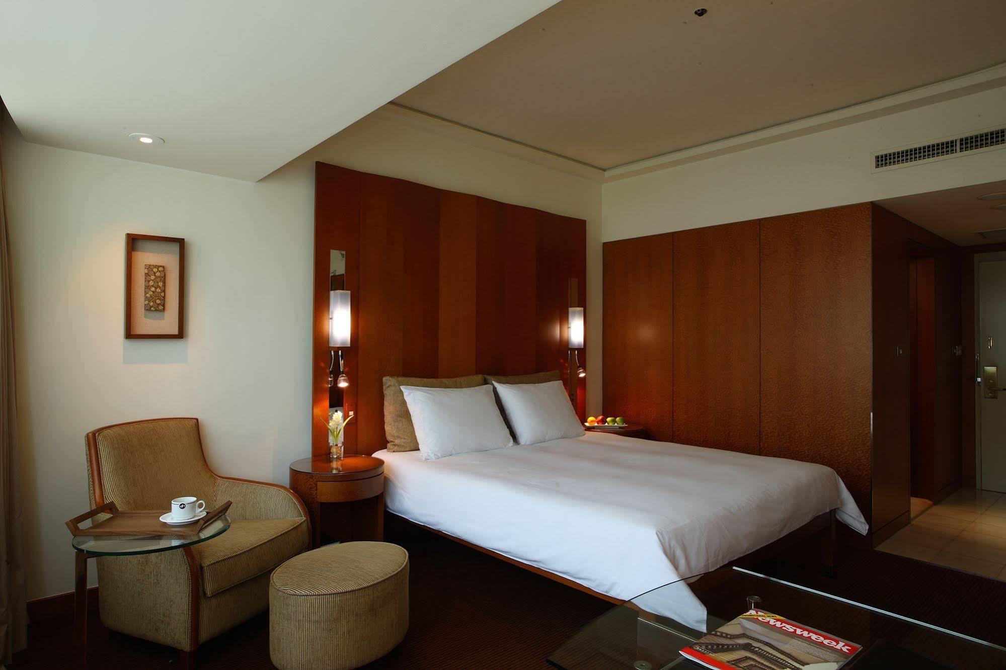 Gloria Prince Hotel Taipei Exterior photo