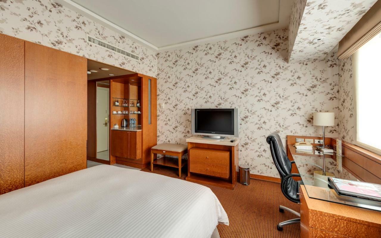 Gloria Prince Hotel Taipei Exterior photo